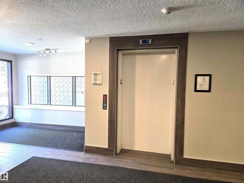 306 340 Windermere Road, Edmonton, AB - Indoor Photo Showing Other Room