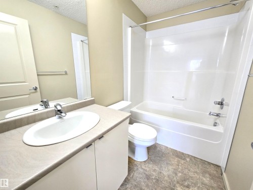 306 340 Windermere Road, Edmonton, AB - Indoor Photo Showing Bathroom