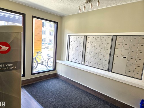 306 340 Windermere Road, Edmonton, AB - Indoor Photo Showing Other Room