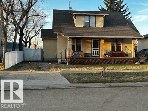 5028 50 Avenue, Chipman, AB - Outdoor With Deck Patio Veranda