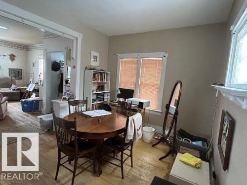 5028 50 Avenue, Chipman, AB - Indoor Photo Showing Dining Room