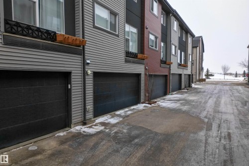 47 1075 Rosenthal Boulevard, Edmonton, AB - Outdoor