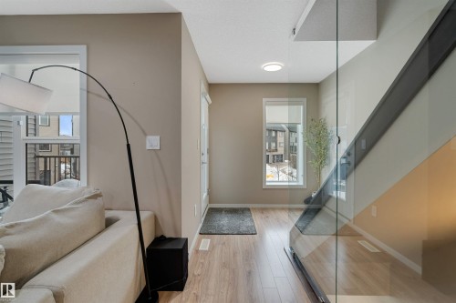 47 1075 Rosenthal Boulevard, Edmonton, AB - Indoor Photo Showing Other Room