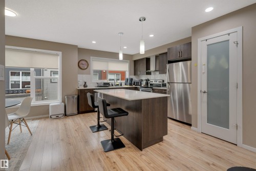 47 1075 Rosenthal Boulevard, Edmonton, AB - Indoor