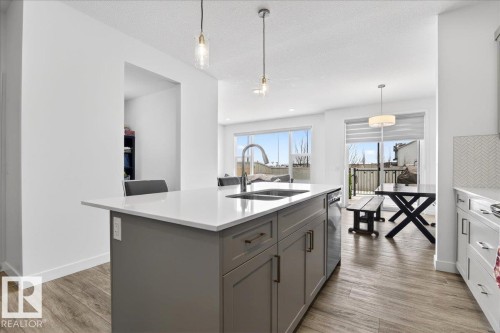 3417 Craig Landing Landing, Edmonton, AB - Indoor Photo Showing Kitchen With Double Sink With Upgraded Kitchen