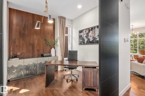 699 Howatt Drive, Edmonton, AB - Indoor Photo Showing Other Room