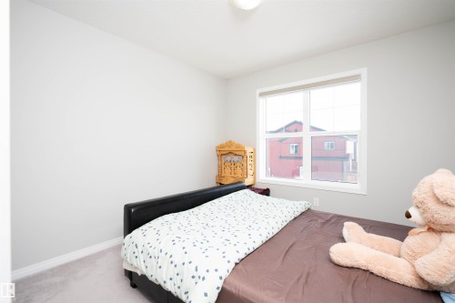 1308 Plum Link Link, Edmonton, AB - Indoor Photo Showing Bedroom