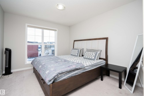 1308 Plum Link Link, Edmonton, AB - Indoor Photo Showing Bedroom