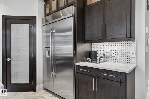 3713 Cameron Heights Place, Edmonton, AB - Indoor