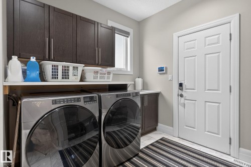 3713 Cameron Heights Place, Edmonton, AB - Indoor Photo Showing Laundry Room