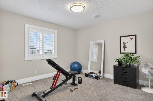 3713 Cameron Heights Place, Edmonton, AB - Indoor