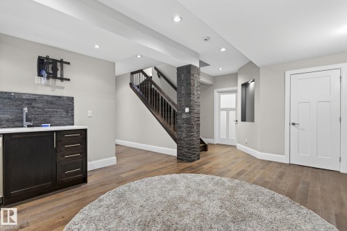 3713 Cameron Heights Place, Edmonton, AB - Indoor