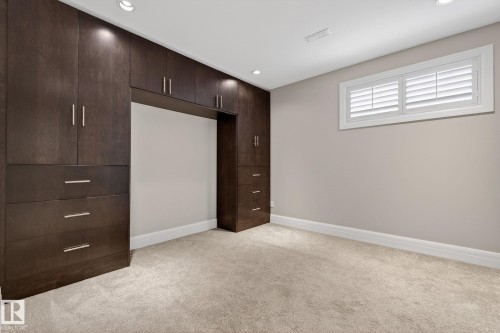 3713 Cameron Heights Place, Edmonton, AB - Indoor