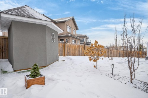 3713 Cameron Heights Place, Edmonton, AB - Outdoor