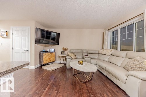 12111 167A Avenue, Edmonton, AB - Indoor Photo Showing Living Room