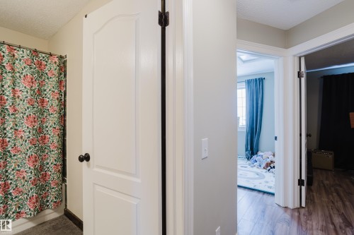 13143 37 Street, Edmonton, AB - Indoor Photo Showing Other Room
