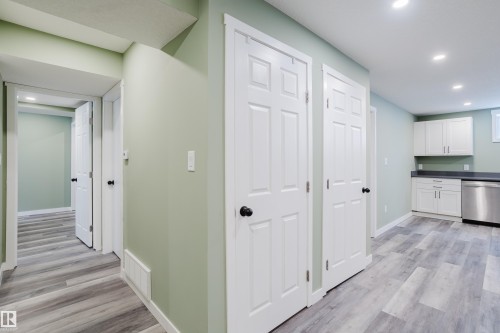 13143 37 Street, Edmonton, AB - Indoor