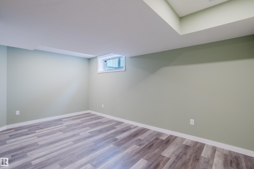 13143 37 Street, Edmonton, AB - Indoor Photo Showing Other Room