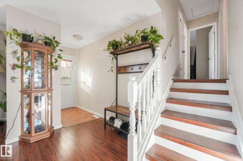 5108 55 Avenue, Leduc, AB - Indoor Photo Showing Other Room