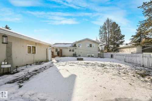 5108 55 Avenue, Leduc, AB - Outdoor