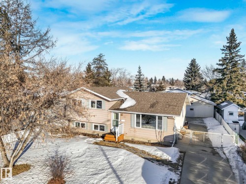 5108 55 Avenue, Leduc, AB - Outdoor