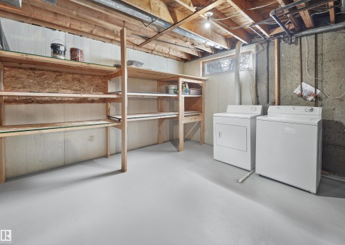 10531 52 Avenue, Edmonton, AB - Indoor Photo Showing Laundry Room