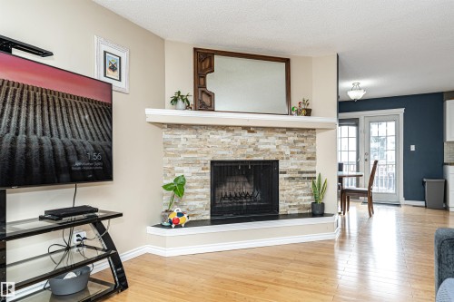 16331 119 Street Nw, Edmonton, AB - Indoor Photo Showing Living Room With Fireplace