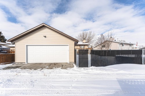 16331 119 Street Nw, Edmonton, AB - Outdoor