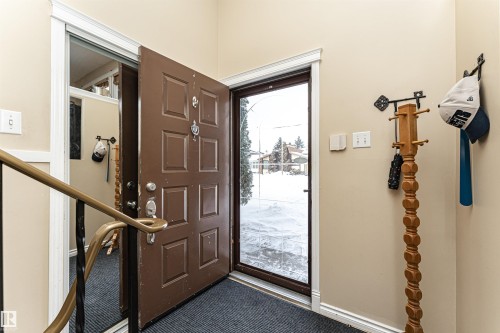 16331 119 Street Nw, Edmonton, AB - Indoor Photo Showing Other Room
