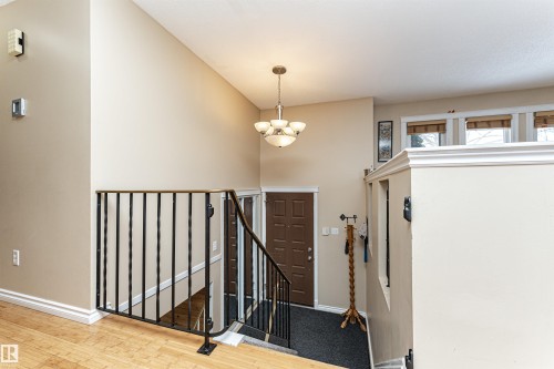 16331 119 Street Nw, Edmonton, AB - Indoor Photo Showing Other Room