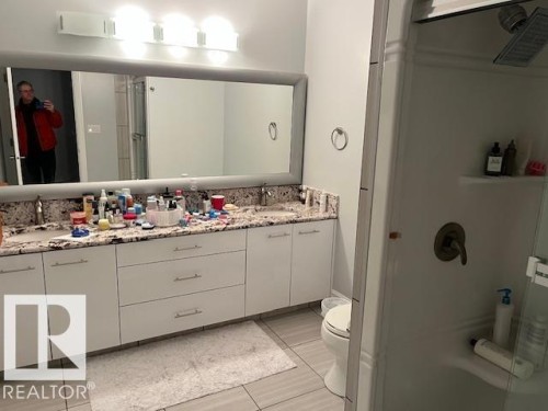 21428 25 Avenue, Edmonton, AB - Indoor Photo Showing Bathroom