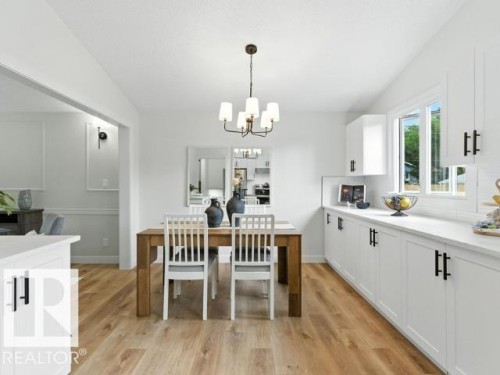 1 Sylvan Drive, St. Albert, AB - Indoor Photo Showing Dining Room