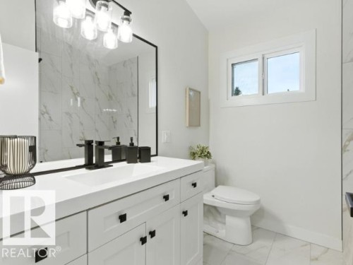 1 Sylvan Drive, St. Albert, AB - Indoor Photo Showing Bathroom