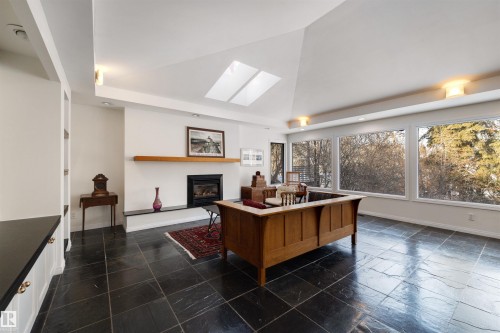 14712 Park Drive, Edmonton, AB - Indoor With Fireplace