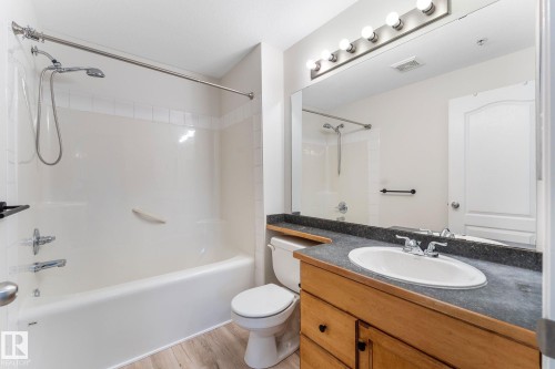201 5340 199 Street, Edmonton, AB - Indoor Photo Showing Bathroom