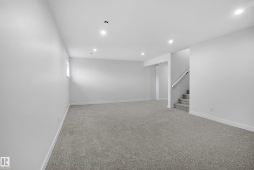 3704 Cross Landing, Edmonton, AB - Indoor