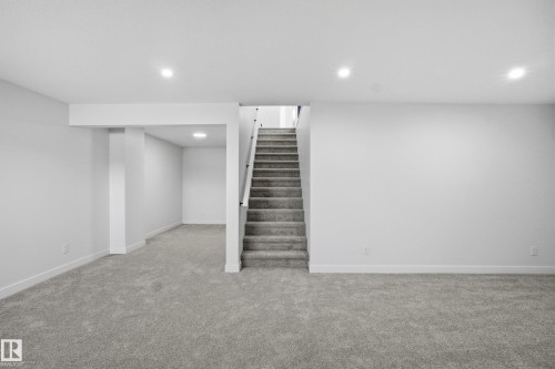 3704 Cross Landing, Edmonton, AB - Indoor