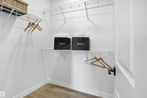 3704 Cross Landing, Edmonton, AB - Indoor With Storage