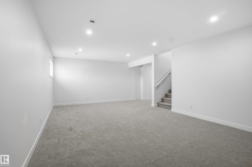 3704 Cross Landing, Edmonton, AB - Indoor