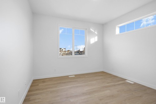 3704 Cross Landing, Edmonton, AB - Indoor Photo Showing Other Room