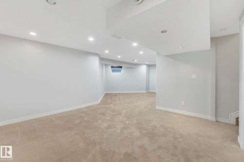 8616 178 Avenue, Edmonton, AB - Indoor