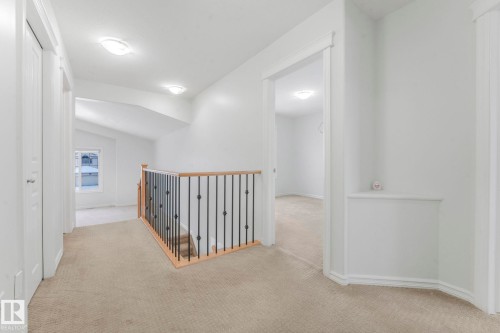 8616 178 Avenue, Edmonton, AB - Indoor Photo Showing Other Room