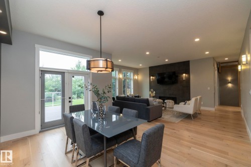 7549 May Common, Edmonton, AB - Indoor Photo Showing Dining Room