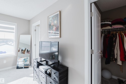 7056 181 Avenue, Edmonton, AB - Indoor