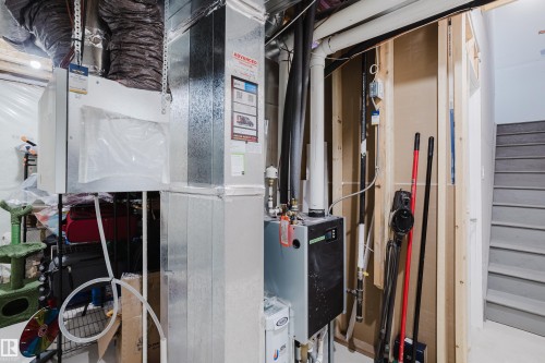 7056 181 Avenue, Edmonton, AB - Indoor Photo Showing Basement