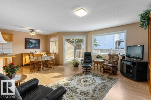 2 Pineview Horizon Village, St. Albert, AB - Indoor Photo Showing Living Room