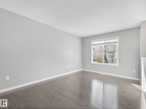 27 1030 Chappelle Boulevard, Edmonton, AB - Indoor Photo Showing Other Room