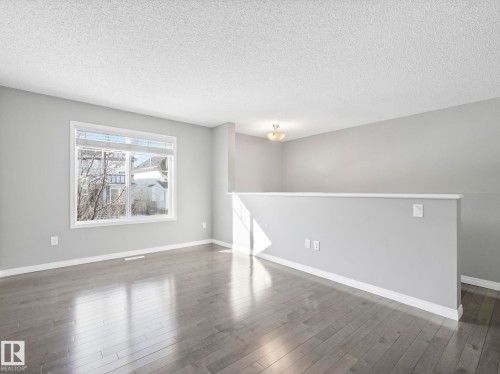 27 1030 Chappelle Boulevard, Edmonton, AB - Indoor Photo Showing Other Room