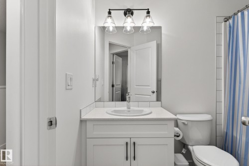 7 50 Mclaughlin Drive, Spruce Grove, AB - Indoor Photo Showing Bathroom