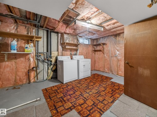5116 37 Avenue, Edmonton, AB - Indoor Photo Showing Laundry Room